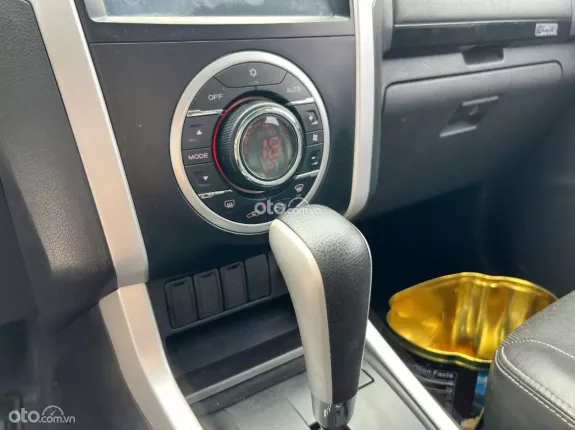 Isuzu D-Max LS 1.9 4x2 AT 2019 - Bền bỉ & không kén dầu