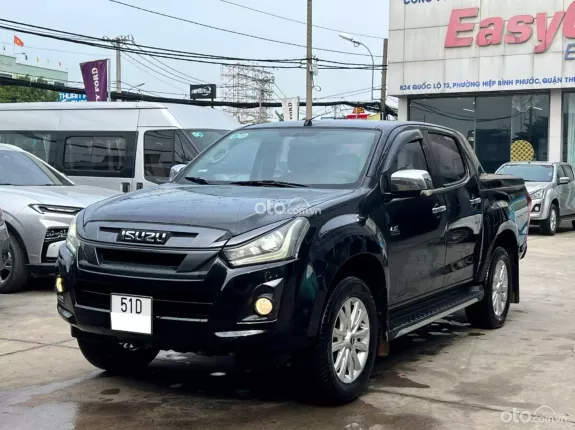Isuzu D-Max LS 4x2 AT 2019 - Màu đen Bao sang tên