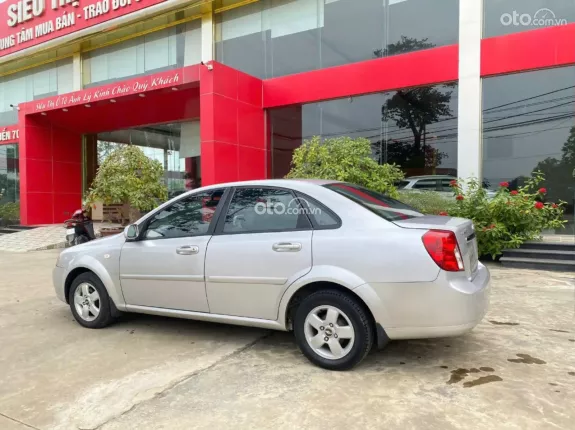 Chevrolet Lacetti EX 1.6 MT 2013 - Sedan 5 chỗ giá rẻ, máy số ngon, thân vỏ chắc chắn