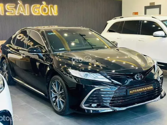Toyota Camry 2.0Q 2024 - Siêu lướt còn BH đến 2029 - Tiết kiệm gần 200tr
