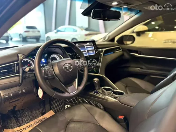 Toyota Camry 2.0Q 2024 - Siêu lướt còn BH đến 2029 - Tiết kiệm gần 200tr