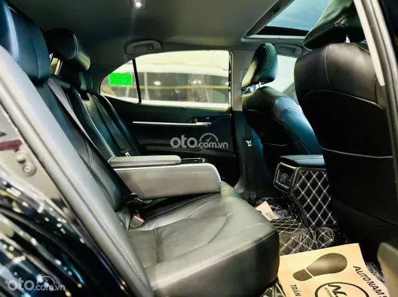 Toyota Camry 2.0Q 2024 - Siêu lướt còn BH đến 2029 - Tiết kiệm gần 200tr