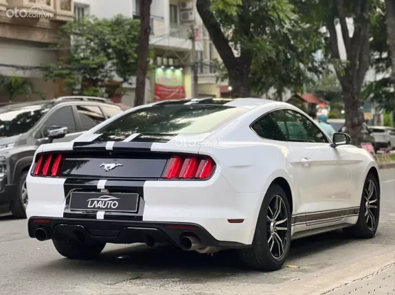 Ford Mustang GT Premium 2015 - Động cơ Ecoboost 2.3L siêu tiết kiệm xăng