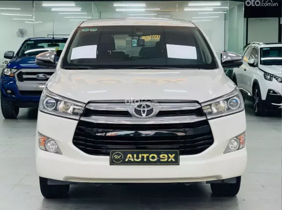 Toyota Innova 2.0V 2019 - Bản full siêu lướt 48.000km