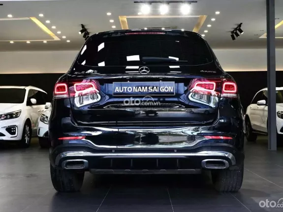 Mercedes-Benz GLC 300 4Matic 2022 - Model 2023 lướt nhẹ từ Showroom về nhà