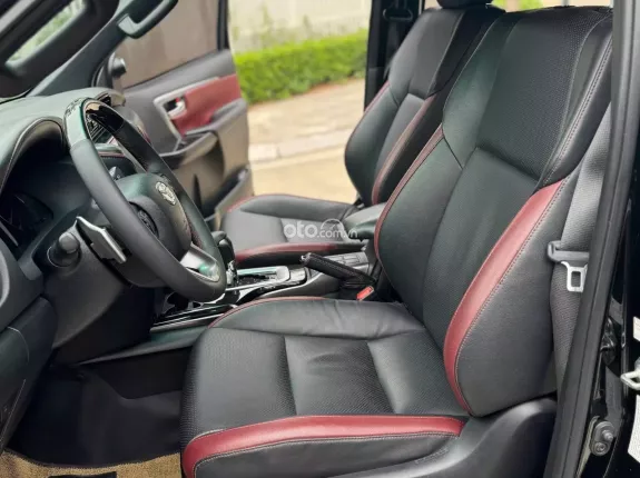 Toyota Fortuner 2.4 AT 4x2 Legender 2020 - Bán xe