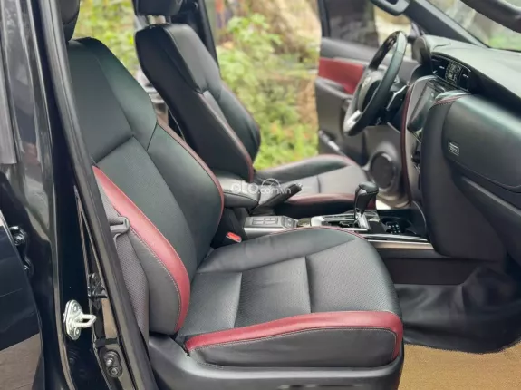 Toyota Fortuner 2.4 AT 4x2 Legender 2020 - Bán xe