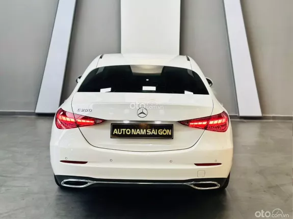 Mercedes-Benz C200 Avantgarde 2022 - Trắng Ngọc Trinh xinh xỉu up xỉu down