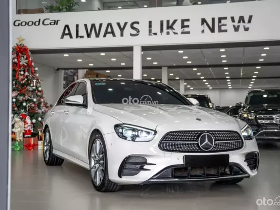 Mercedes-Benz E300 AMG 2021 - 1 CHỦ - ZIN NGUYÊN BẢN