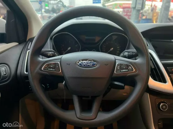 Ford Focus 2019 - Hỗ trợ vay ngân hàng lãi suất ưu đãi