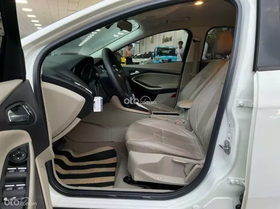 Ford Focus 2019 - Hỗ trợ vay ngân hàng lãi suất ưu đãi