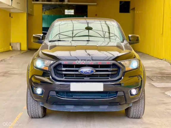 Ford Ranger XLS 2.2 4x2 AT 2020 - 568 triệu