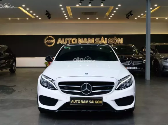 Mercedes-Benz C300 AMG 2016 - Model 2017 đi cực giữ gìn - Có XHĐ