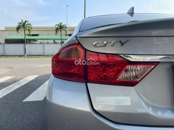 Honda City 1.5 CVT 2017 - Bao quay đầu 1 năm 10% theo giá thị trường