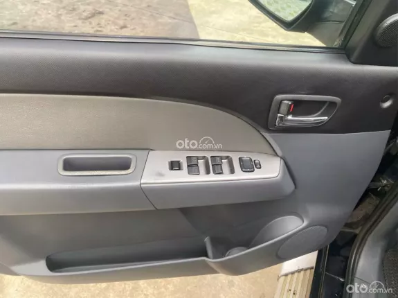 Ford Everest 2.5 MT 2014 - SUV 7 chỗ cực đẹp, máy dầu cực khỏe, keo chỉ Zin tuyệt đối