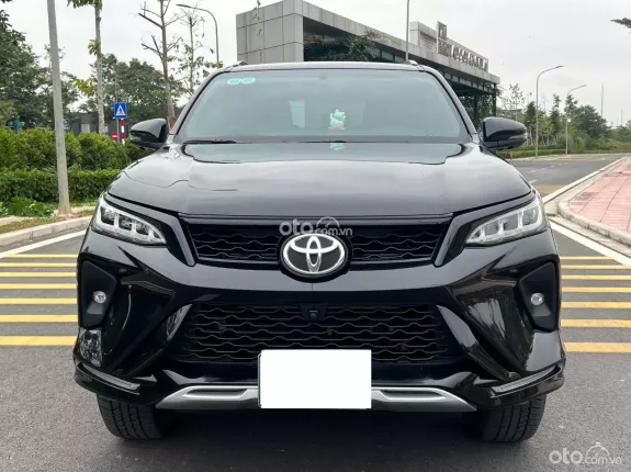 Toyota Fortuner 2.4 AT 4x2 Legender 2022 - Bán xe