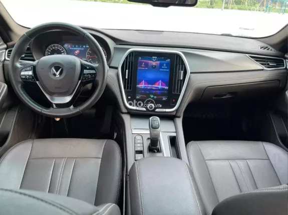 VinFast LUX A2.0 Tiêu chuẩn 2022 - Bán Vinfast LuxA sx 2022