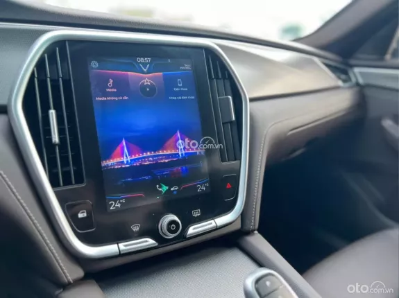 VinFast LUX A2.0 Tiêu chuẩn 2022 - Bán Vinfast LuxA sx 2022