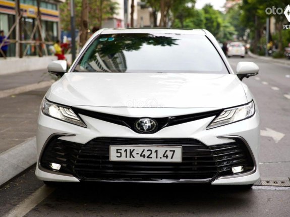 Toyota Camry 2.0Q 2022 - BẢN CAO CẤP, ODO: CHỈ 10.000KM, XE NHẬP THÁI, NHIỀU PHỤ KIỆN