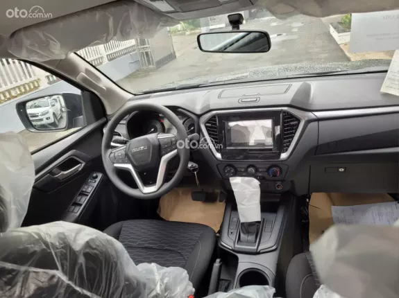 Isuzu D-Max LS Prestige 1.9 4x2 AT 2023 - XE MỚI 100%, SỐ LƯỢNG CÓ HẠN, KHÁCH GỌI EM NGAY ĐỂ ÉP GIÁ