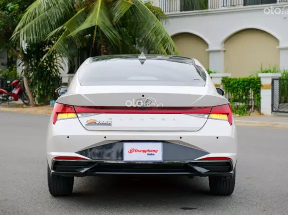 Hyundai Elantra 1.6 AT Đặc biệt 2022 - ️Màu TRẮNG - Nội thất ĐEN