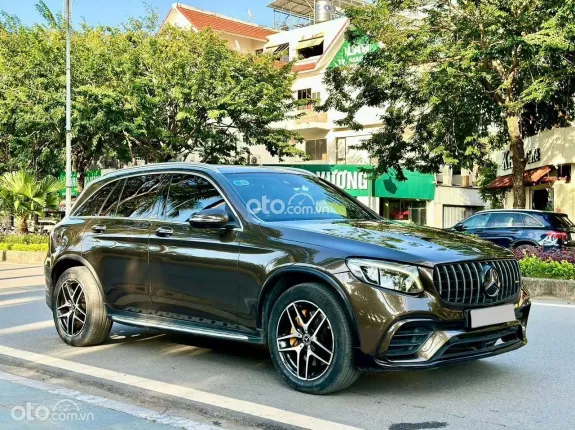 Mercedes-Benz GLC 300 2017 - Model 2018, trang bị nhiều options, sang tên ngay giá tốt