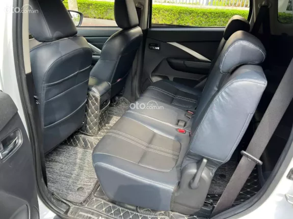 Mitsubishi Xpander Cross 1.5 AT 2023 - Gía 640 triệu