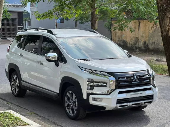 Mitsubishi Xpander Cross 1.5 AT 2023 - Gía 640 triệu