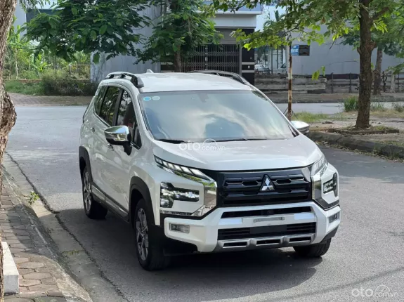 Mitsubishi Xpander Cross 1.5 AT 2023 - Gía 640 triệu