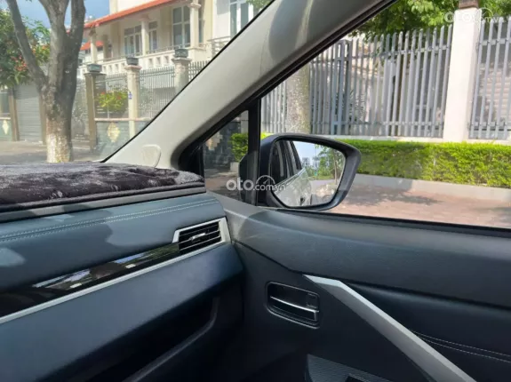 Mitsubishi Xpander Cross 1.5 AT 2023 - Gía 640 triệu