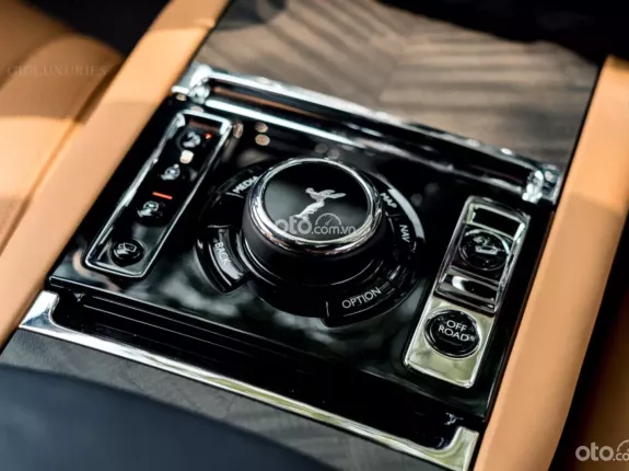 Rolls-Royce Cullinan V12 2021 - Đen nội thất da bò cực mới