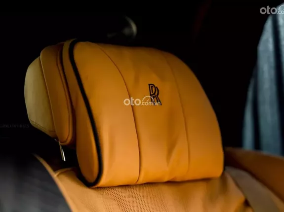 Rolls-Royce Cullinan V12 2021 - Đen nội thất da bò cực mới