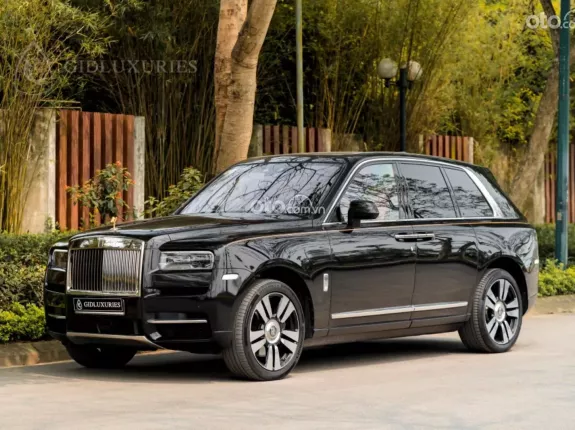 Rolls-Royce Cullinan V12 2021 - Đen nội thất da bò cực mới