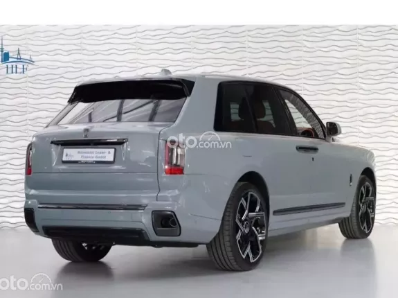 Rolls-Royce Cullinan Black Badge 2024 - Model 2025 phiên bản mới series II