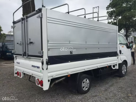 Thaco Kia K200 2025 - Kia K200 E5 mui bạt tải 1,9 tấn mới