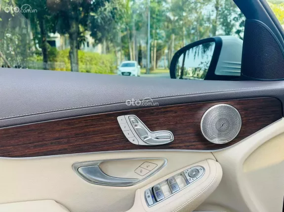 Mercedes-Benz GLC 200 4Matic 2022 - Xe đẹp