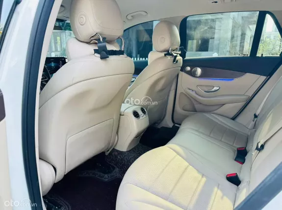 Mercedes-Benz GLC 200 4Matic 2022 - Xe đẹp