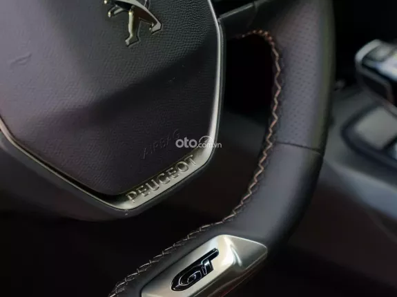 Peugeot 5008 GT 2022 - ️Màu ĐỎ - Nội thất NÂU