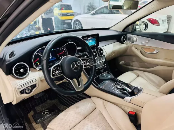 Mercedes-Benz C180 2019 - 799 triệu