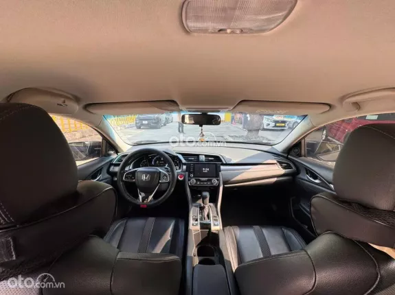 Honda Civic 1.8 AT 2019 - Honda Civic 1.8AT 2019