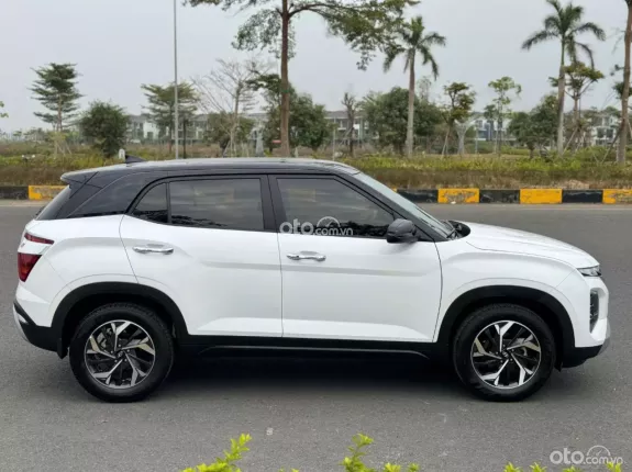 Hyundai Creta 1.5L Cao cấp 2022 - Xe đẹp chạy 39.000 km