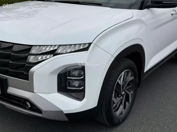 Hyundai Creta 1.5L Cao cấp 2022 - Xe đẹp chạy 39.000 km