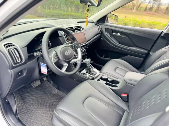 Hyundai Creta 1.5L Cao cấp 2022 - Xe đẹp chạy 39.000 km