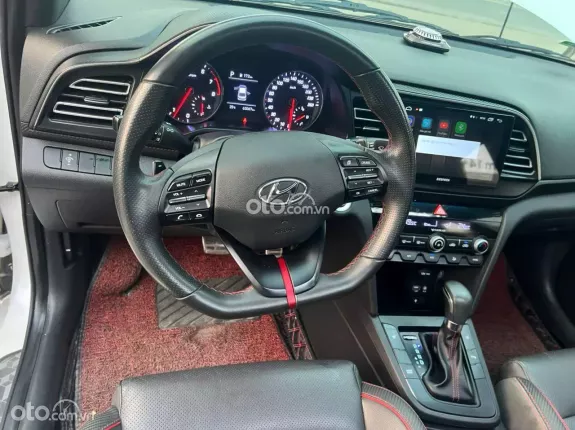 Hyundai Elantra 1.6 AT Đặc biệt 2019 - Xe đẹp, trang bị đủ options, giá tốt thương lượng sang tên ngay