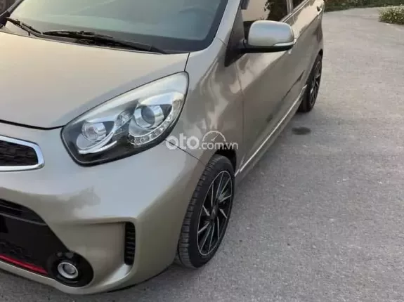 Kia Morning Si 1.25 AT 2016 - . Xe tư nhân biển 30E Xe đại chất, máy, số, keo chỉ zin tuyệt đối. Nội ngoại thất đẹp xuất sắc