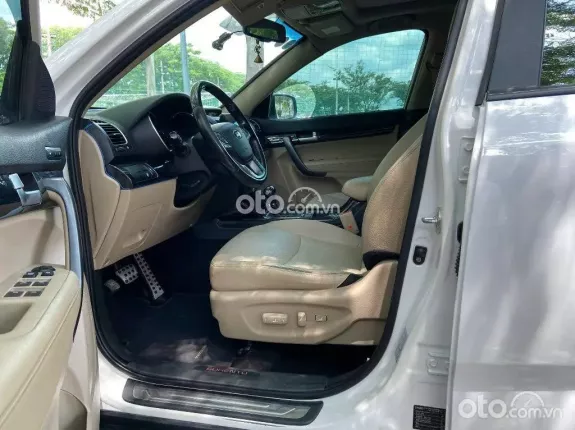 Kia Sorento 2WD 2.2 DATH 2018 - Hỗ trợ vay ngân hàng lãi suất ưu đãi