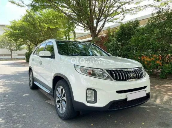 Kia Sorento 2WD 2.2 DATH 2018 - Hỗ trợ vay ngân hàng lãi suất ưu đãi