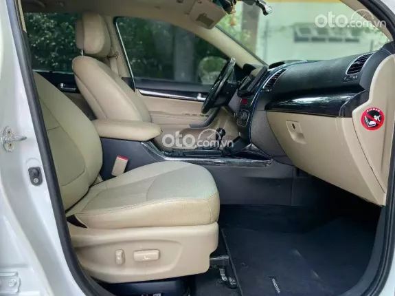 Kia Sorento 2WD 2.2 DATH 2018 - Hỗ trợ vay ngân hàng lãi suất ưu đãi