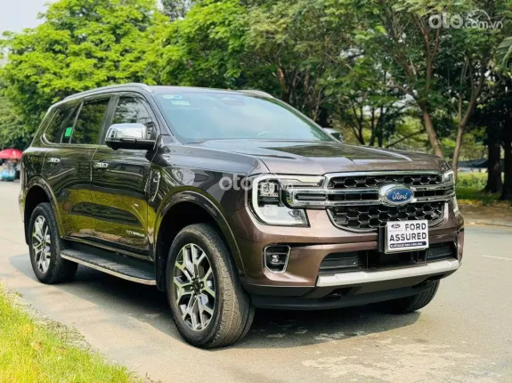 Ford Everest Titanium 2.2L 4x2 AT 2022 - XE SIÊU ĐẸP - CHẤT LƯỢNG - XE HÃNG BAO TEST