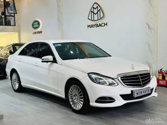 Mercedes-Benz E200 Edition 2015 - Chạy 8 vạn một chủ từ đầu.